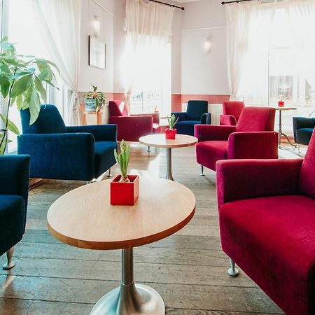Economy Hotel Tallinn Buitenkant foto