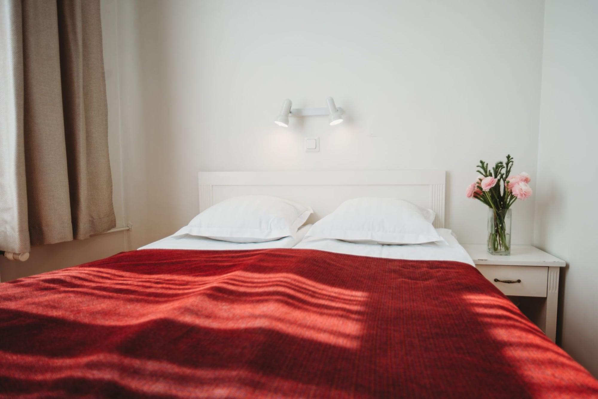Economy Hotel Tallinn Buitenkant foto