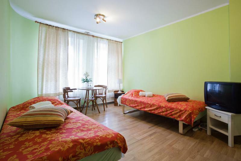 Economy Hotel Tallinn Buitenkant foto
