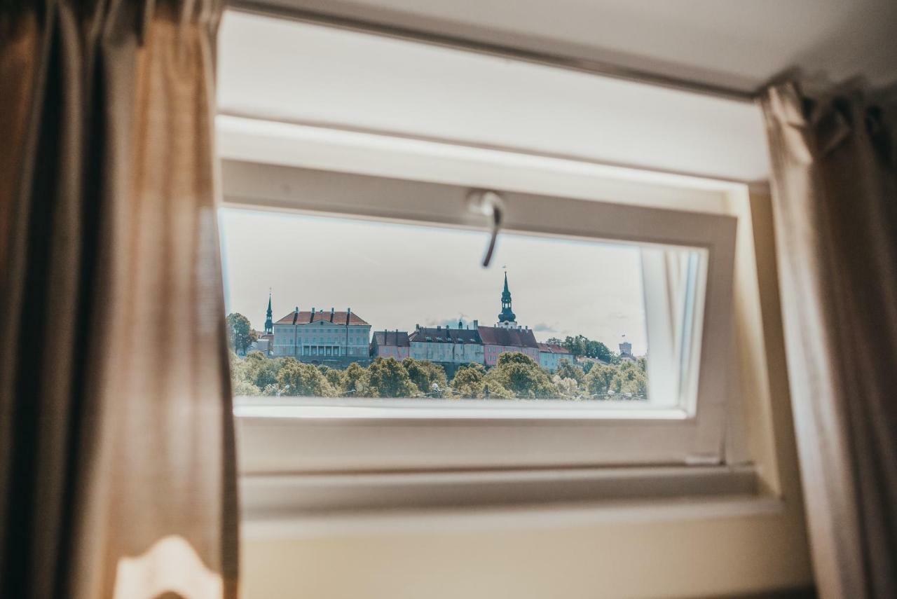 Economy Hotel Tallinn Buitenkant foto